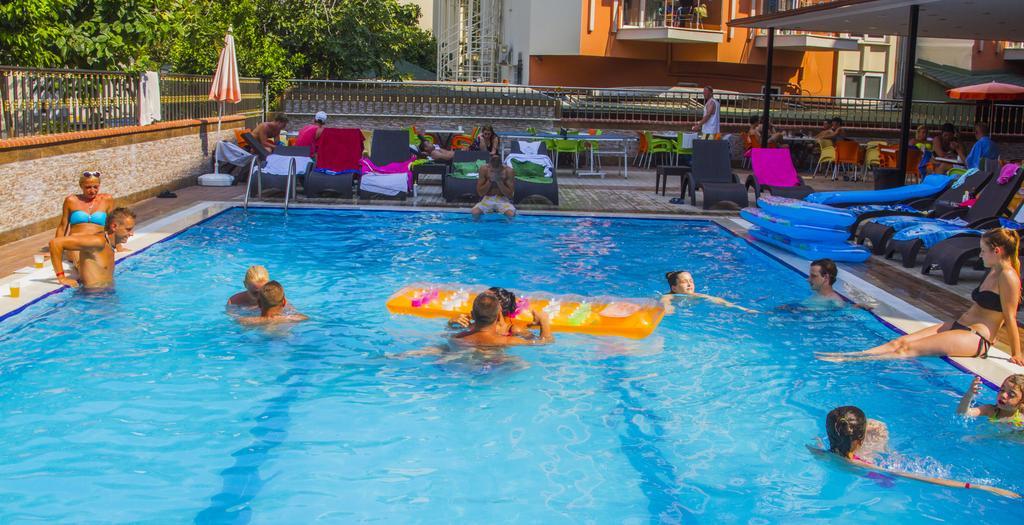 Kleopatra Ada Beach Hotel Alanya Eksteriør billede