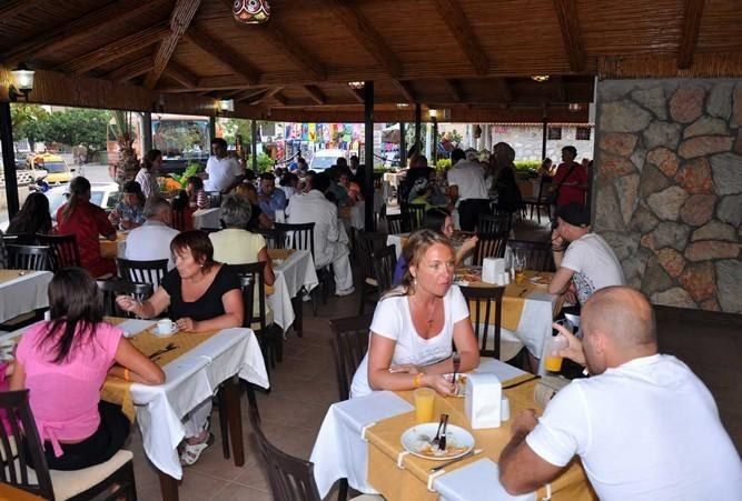 Kleopatra Ada Beach Hotel Alanya Eksteriør billede